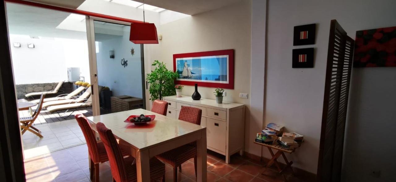 Villa Marina Piscina Climatizada Opcional Y 2 Bicis Gratuitas Playa Blanca  Eksteriør bilde